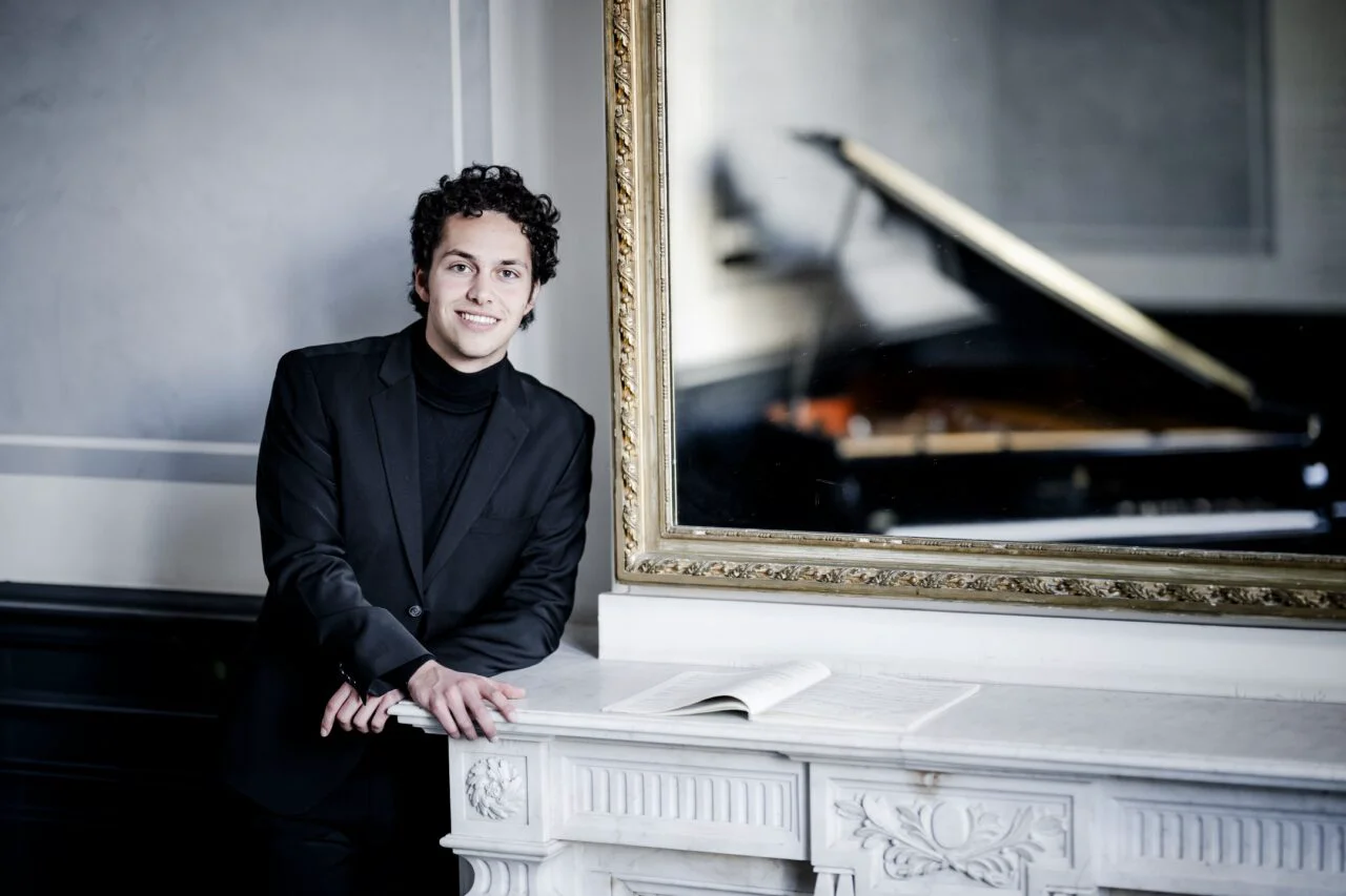 Nikola Meeuwsen