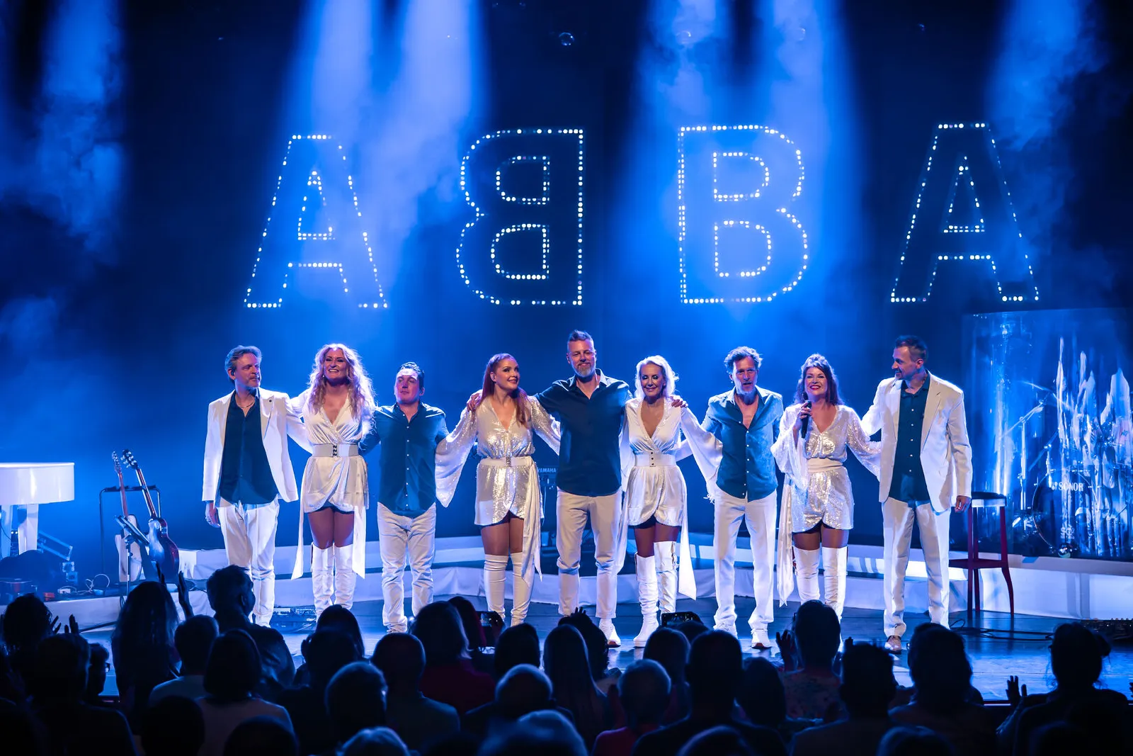 ABBA The Music – From Waterloo to Dancing Queen